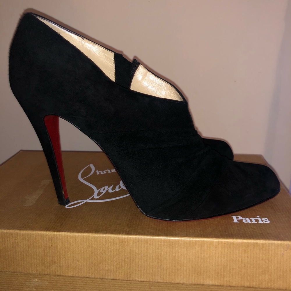 Christian Louboutin Ankle Bootie Black Suede 41.5